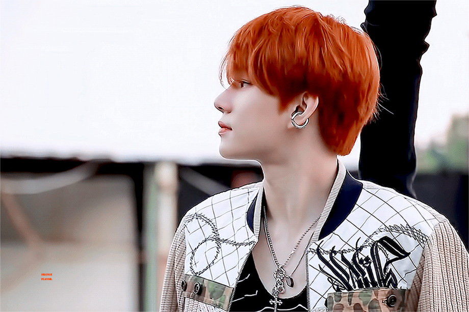 zYxmoZ.gif